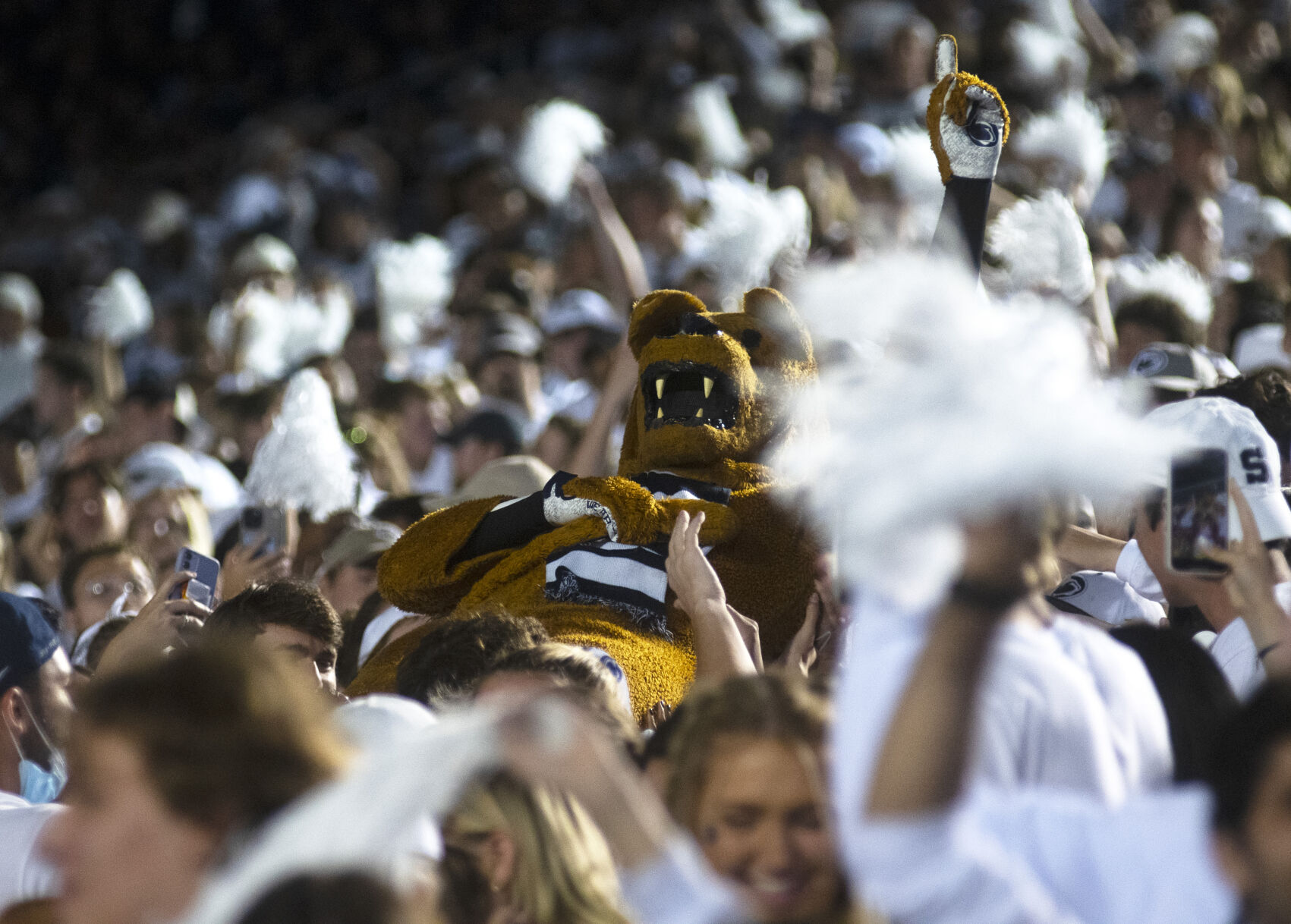 Penn State football vs. Indiana, Nittany lion crowd surf